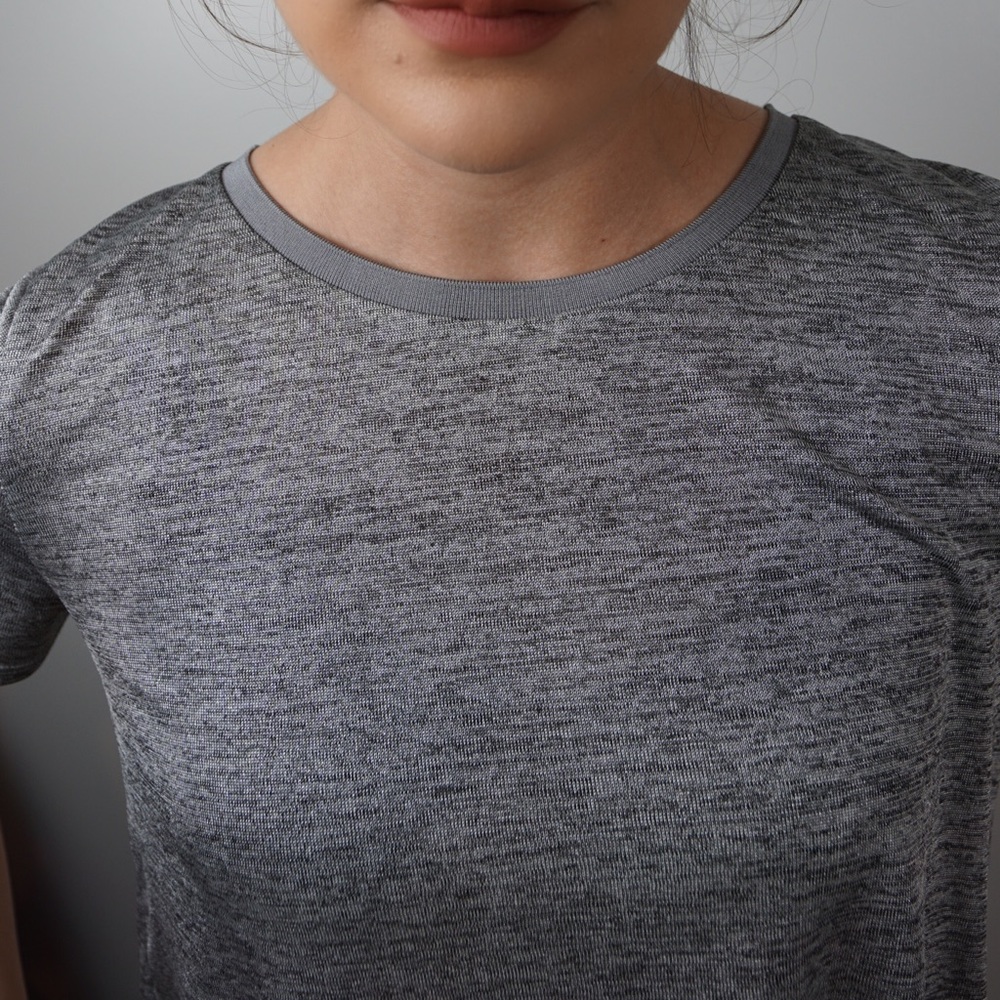 Silver Flowy Tee - Picture 5 of 6